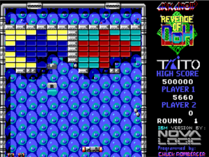 Capture de Arkanoid Revenge of Doh sur DOS avec la raquette Vaus et des blocs à détruire